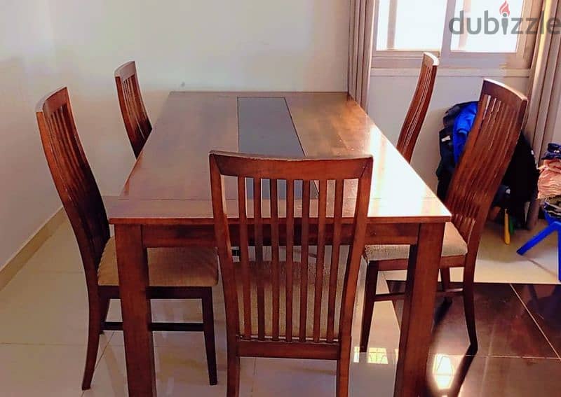 Bread eating table . 5 chair 1