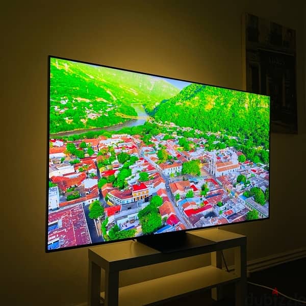 شاشات سامسونج بمواصفات قويه واحجام مختلفه ، +120Hz - QLED HDR10- 8K 4