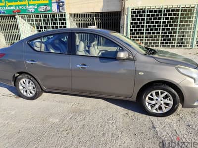 Nissan Sunny 2015