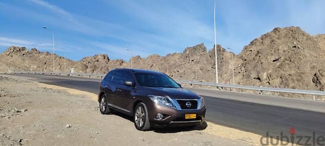 Low km Number one option Nissan Pathfinder 2016  for sale.