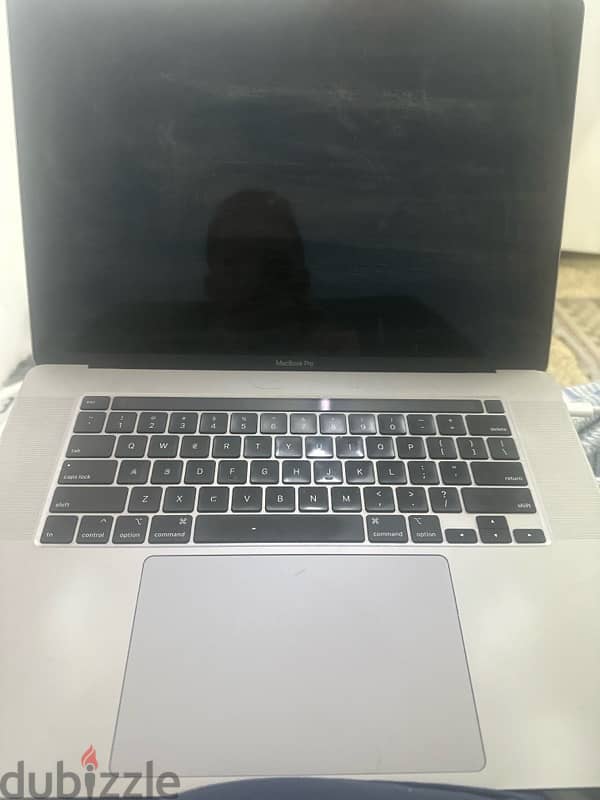 macbook Air 2017 13” 8gb Ram 256gb ssd i5 1.8Ghz 1