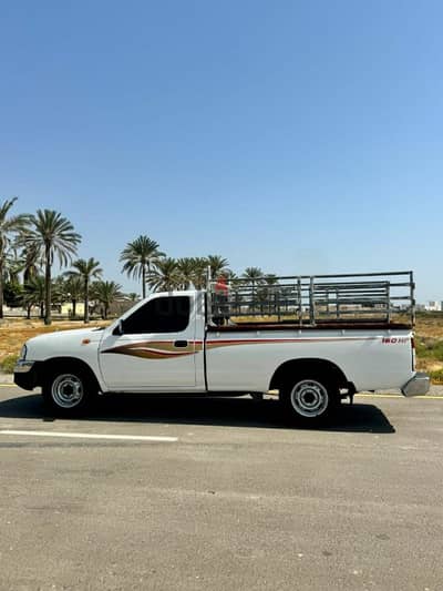 Nissan Pickup 2011