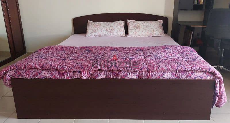 Double bed large with medical mattress 1