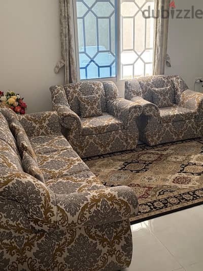 Sofa set