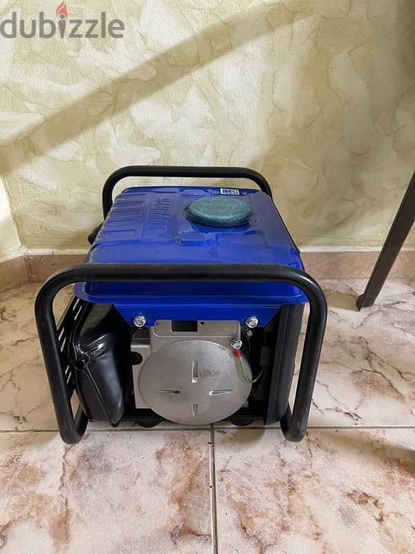 للبيع Generator petrol 800W 6