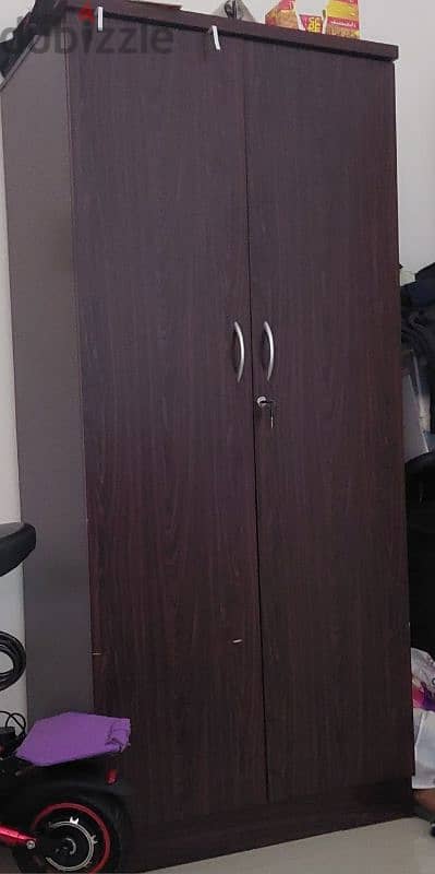 دولاب cupboard