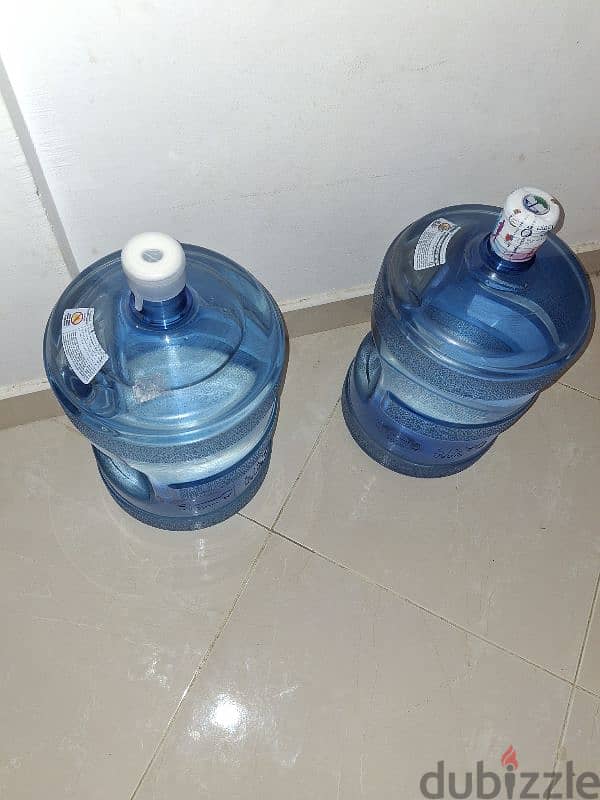 Oasis water cans 0