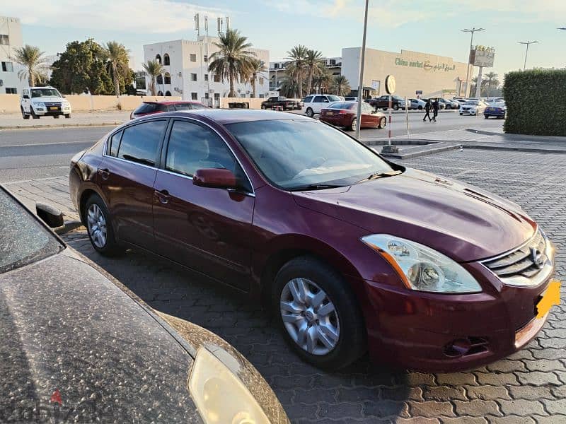 Nissan Altima 2010 0