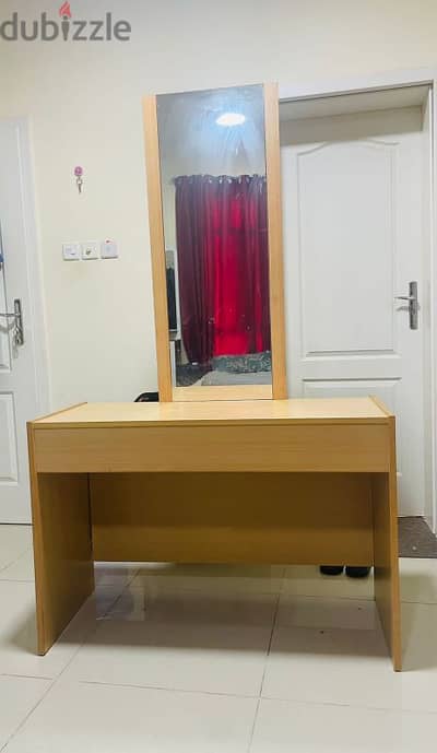 dressing table