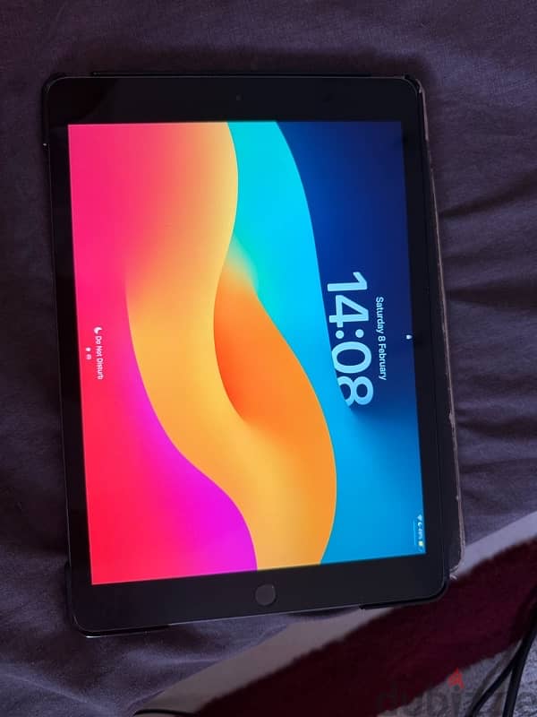 ipad 8gen 128gb ايباد ٨/جيل الثامن 2