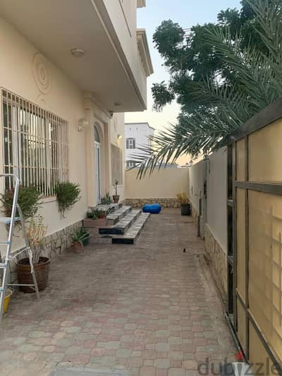 4 bhk very beautiful villa for rent located al maabella