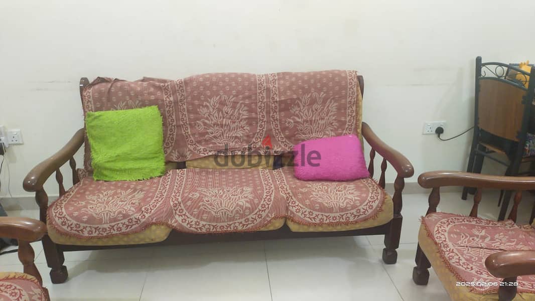 Wooden sofa set 3+2+1+1 4