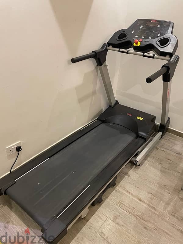 York fitness Treadmill | جهاز ركض من شركة يورك فتنس 1