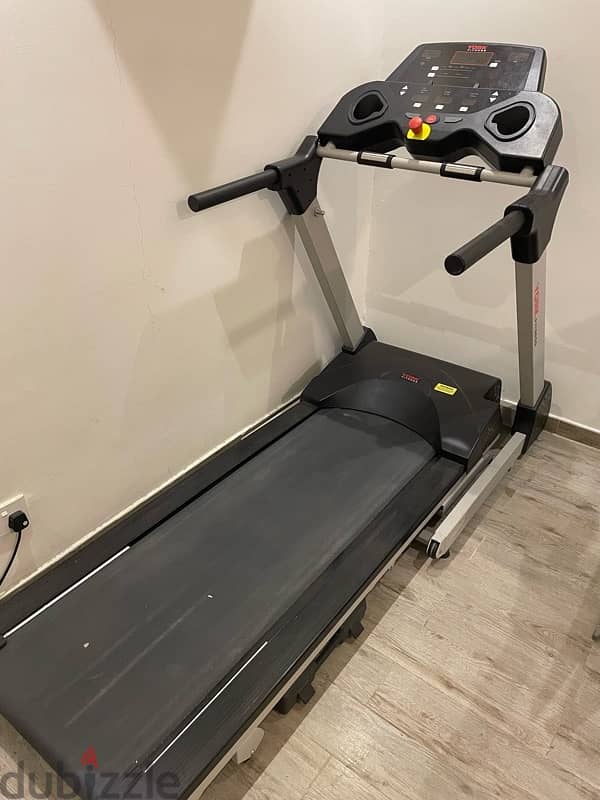 York fitness Treadmill | جهاز ركض من شركة يورك فتنس 2