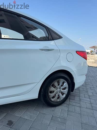 Hyundai Accent 2015