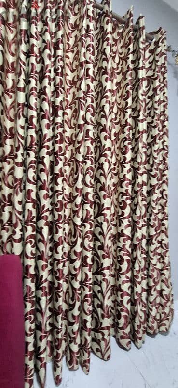 used carpet and curtains ( 6 peace )