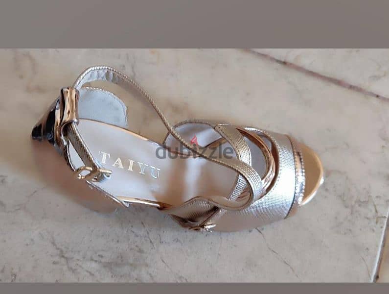 New Sandals for sale 2