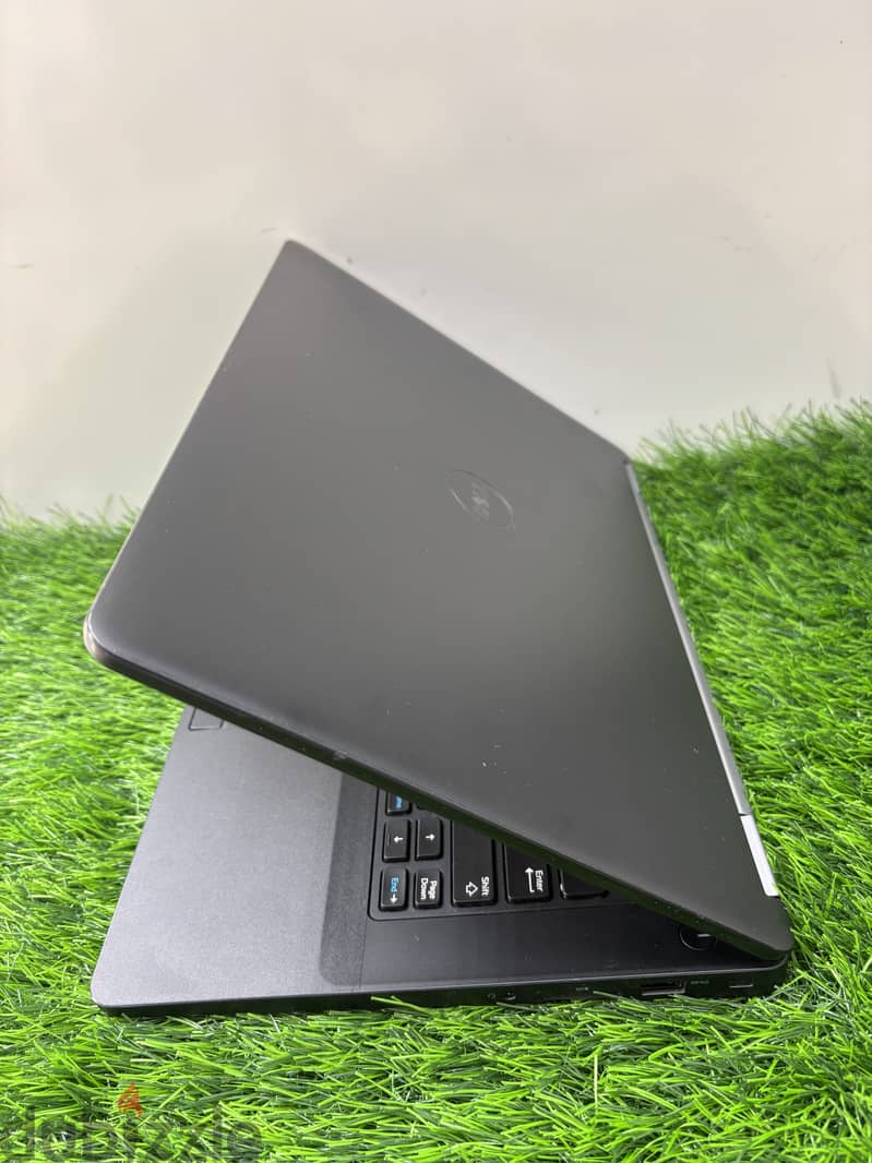 Best Price In Oman On Dell Latitude e5470 Core I7 16GB RAM 512 GB SSD 3