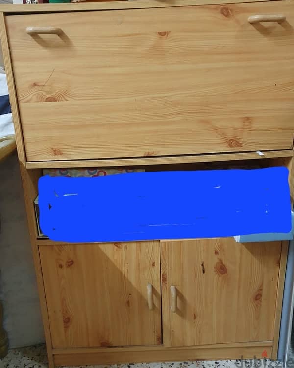 writing table n storage cupboards 1