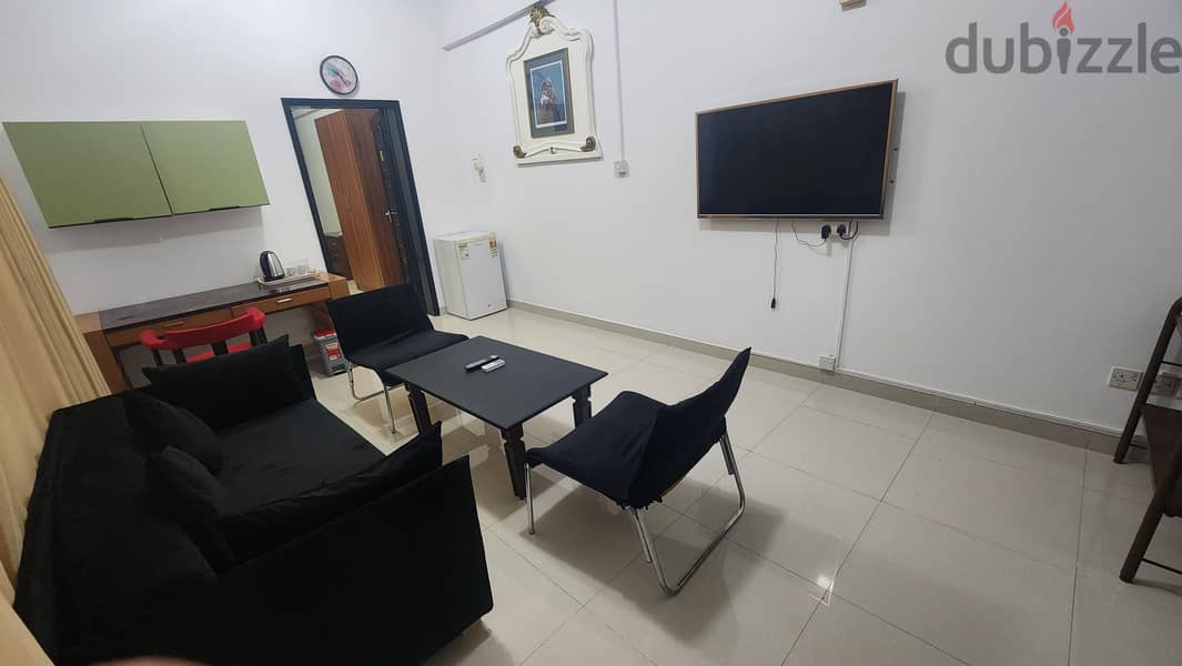 Deluxe Suite For Rent in Qurum Beach Hotel at daily Bases / Monthly 3