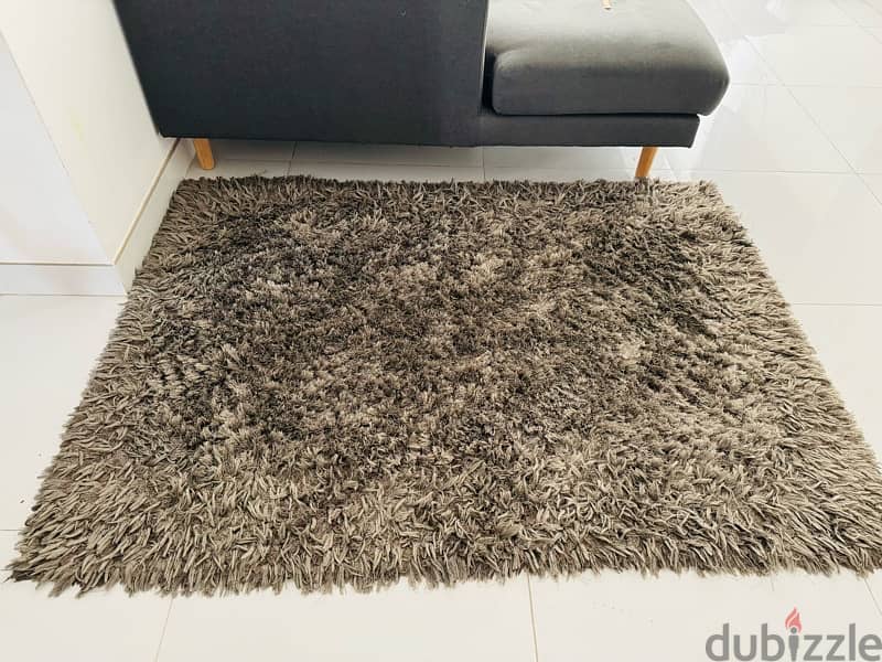 grey carpet or rug for sale 1