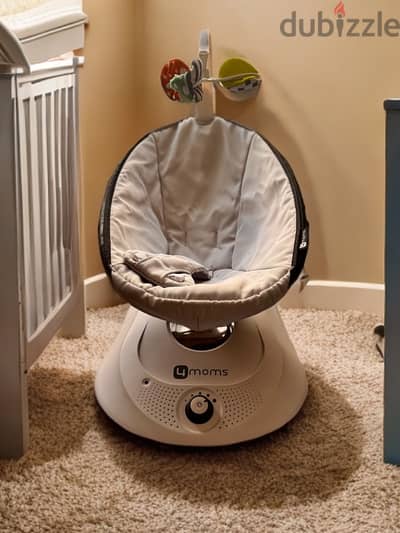 4 moms baby rocker Electric