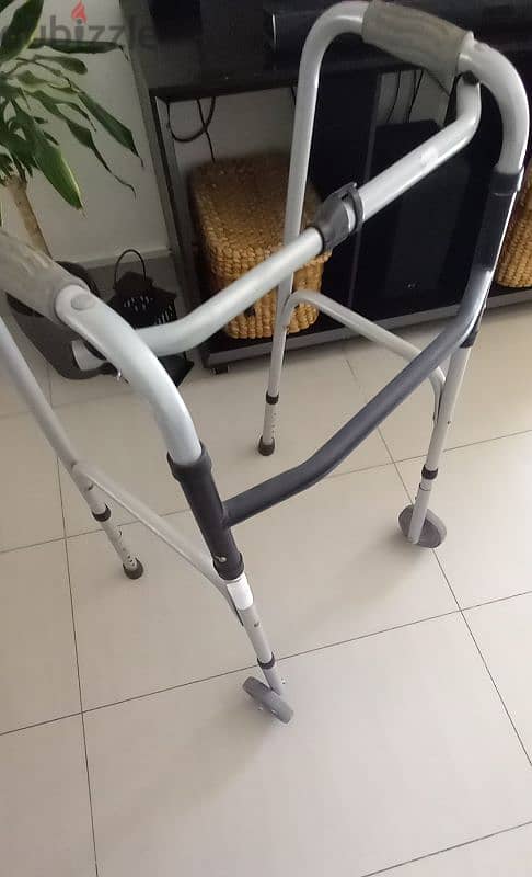 BRAND NEW, NEVER USED, WALKING AID 2