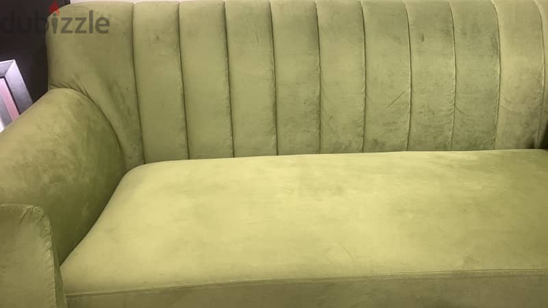 Sofa 3 seater & 2 seater + tables Urgent sale  كنب و طاولات للبيع 4