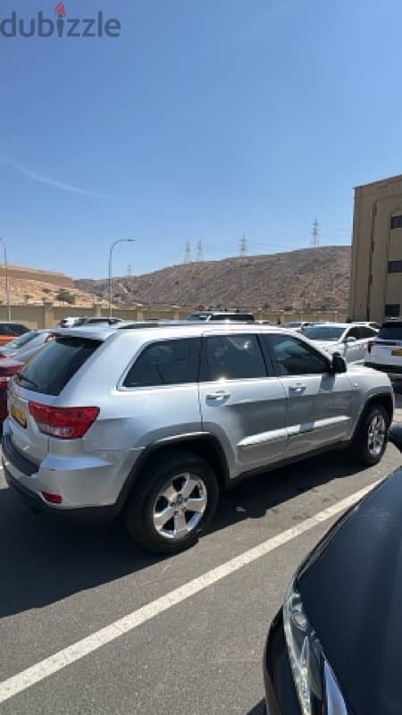 Jeep Grand Cherokee 2013 full service, new tires 0