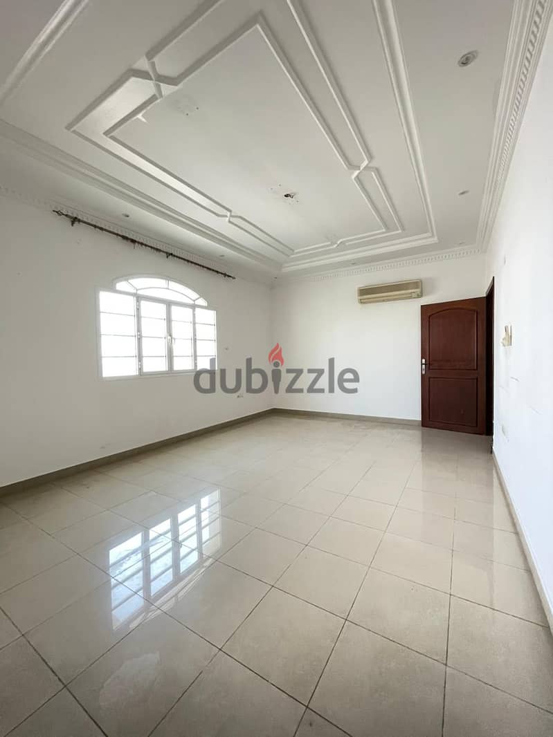 Spacious 3BHK Ground Floor Flat for Rent on Al Mouj St. PPA279 0