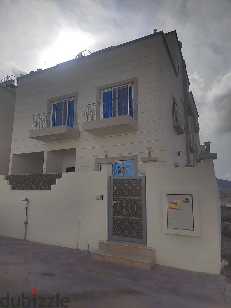 Villa 5BHK For Rent - Boushar 0