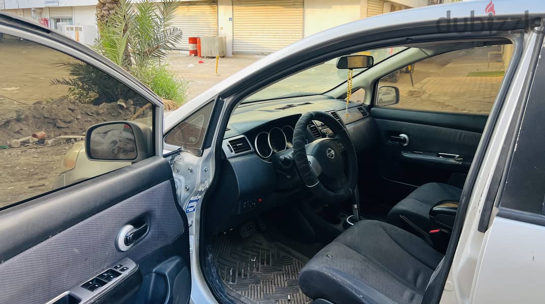 Nissan Versa 2009 0