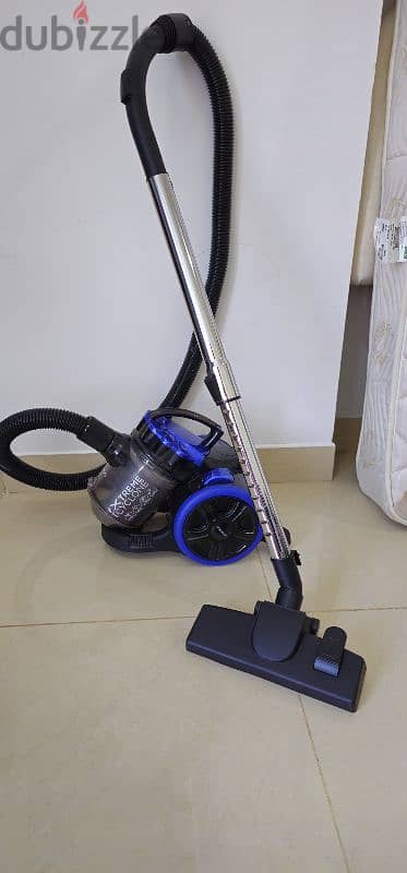 Kenwood Xtreme Cyclone Bagless Vacuum Cleaner, 1800W, VBP50 6