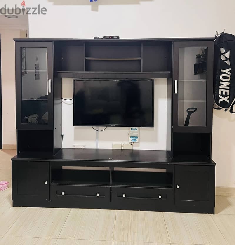 Tv stand 0