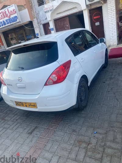 Nissan Versa 2012