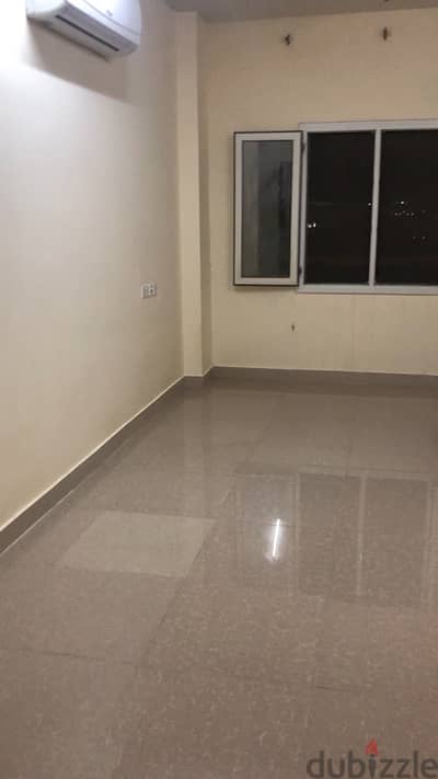 room for rent غرفه واسعه للايجار شامل