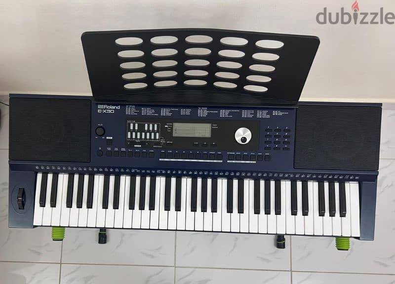 Roland E-X30 with stand 1