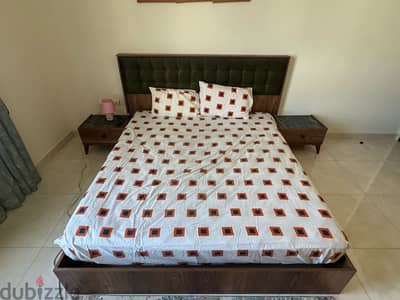 BEDROOM SET FOR SALE