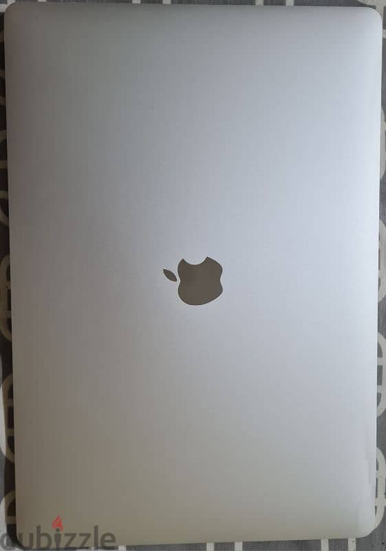 macbook pro 2017 i7 16Gb ram 15" 6