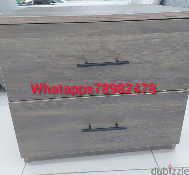 new Night stand without delivery 1 piece 20 rial 5