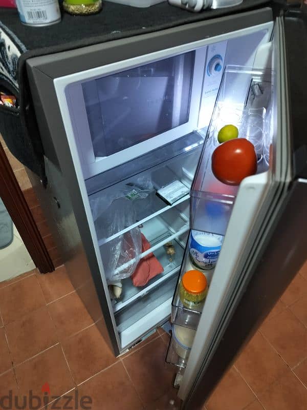 Hisense 230 ltr fridge 2