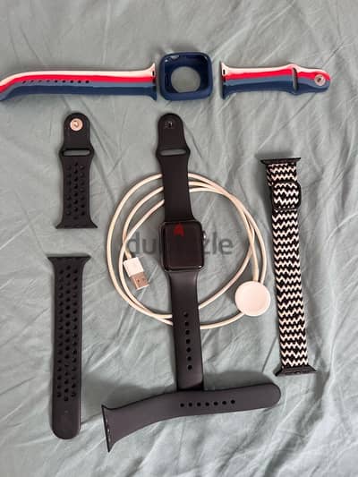 Apple Watch Series 3, 42 mm + Straps