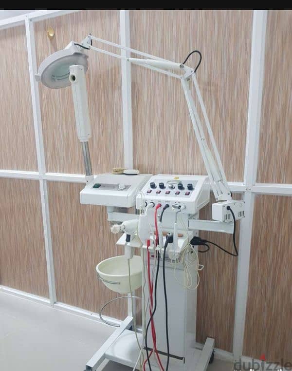 beauty saloon equipment urgent sale. 0