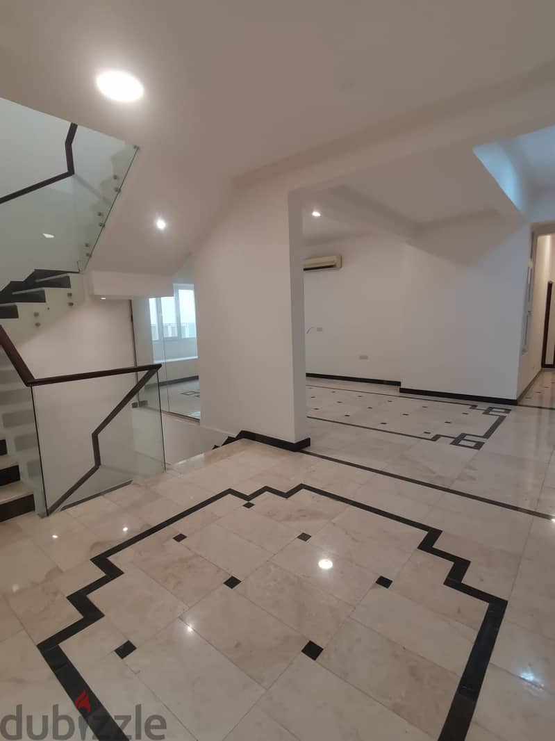 For Rent 7 Bhk Villa In Al Azaiba 14