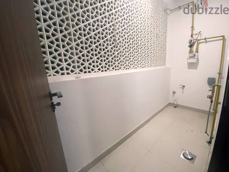 Convenient 2BHK Apartment for Rent in Ghala (PPA283) 4