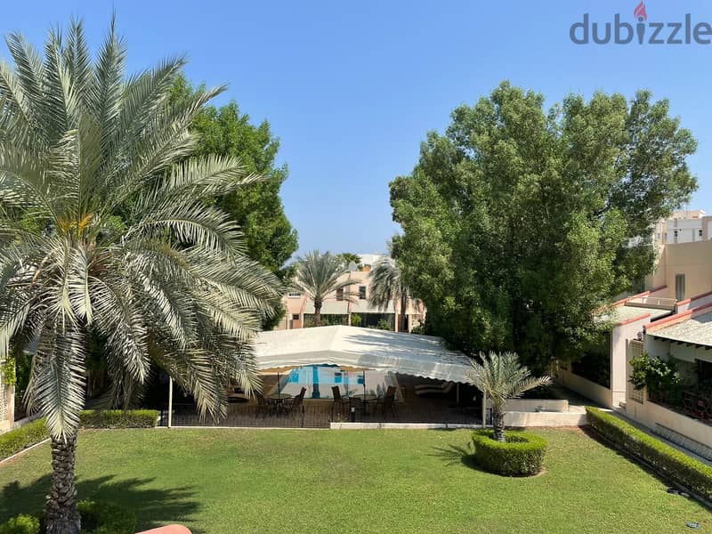 Villa 3 bedrooms in Madinat Qaboos 14