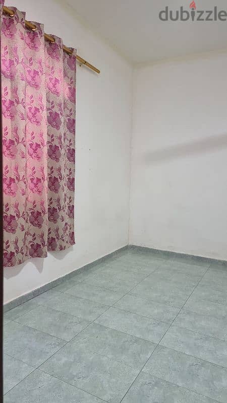 Room for rent opposite KFC 18th November St. 9