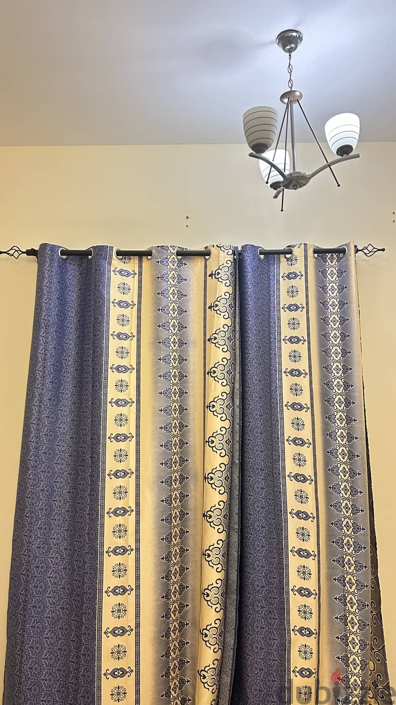 Luxurious Curtains with Metal Rod –  ستائر فاخرة مع عمود معدني 0