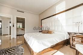 3 beds apartment for rent 1