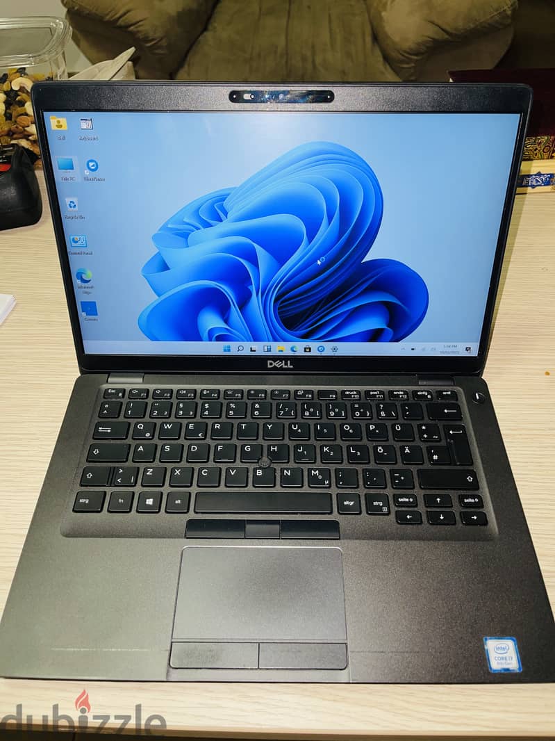 Dell Latitude 5400 Top condition 0